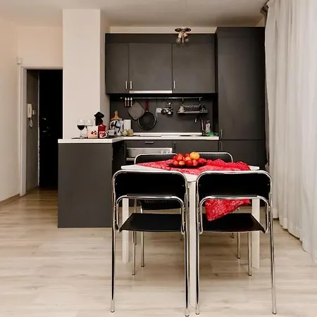 Apartamento до парк и метро