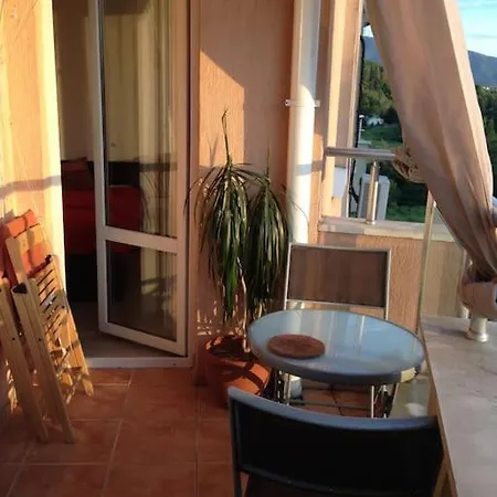 до парк и метро Apartamento *