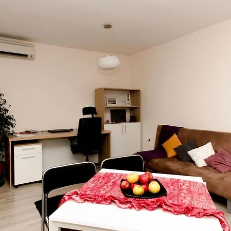 до парк и метро *