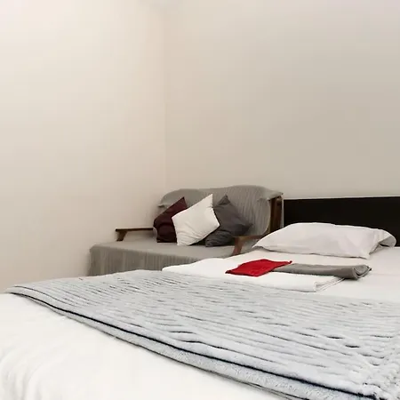 до парк и метро *